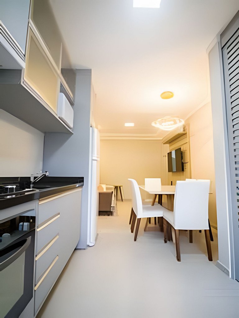 Apartamento mobiliado com sacada e chu. 2 vagas