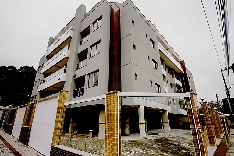 Apartamento mobiliado com sacada e chu. 2 vagas