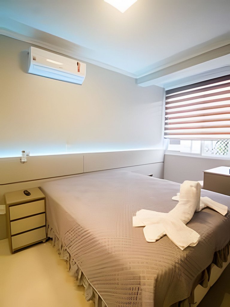 Apartamento mobiliado com sacada e chu. 2 vagas