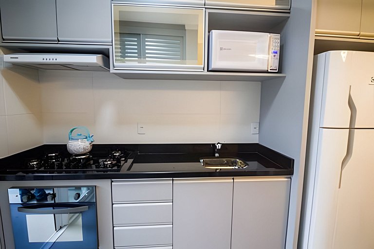 Apartamento mobiliado com sacada e chu. 2 vagas