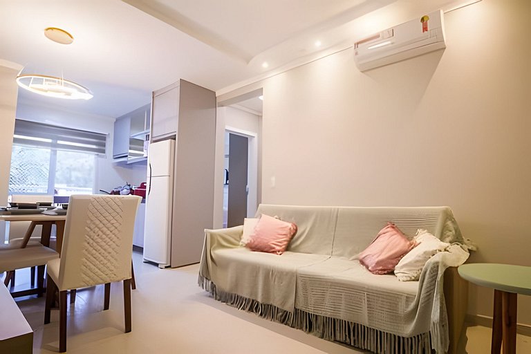 Apartamento mobiliado com sacada e chu. 2 vagas