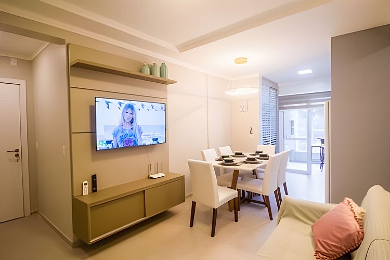Apartamento mobiliado com sacada e chu. 2 vagas