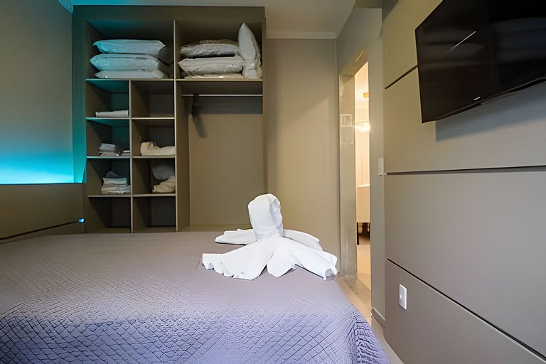 Apartamento mobiliado com sacada e chu. 2 vagas