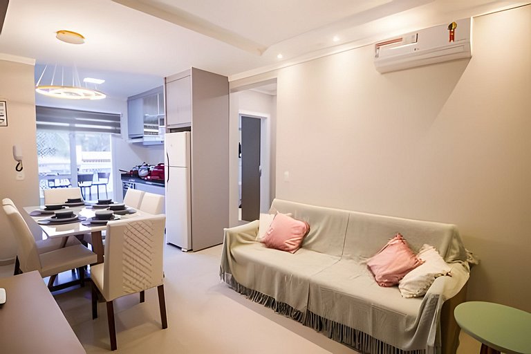 Apartamento mobiliado com sacada e chu. 2 vagas