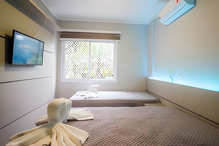 Apartamento mobiliado com sacada e chu. 2 vagas