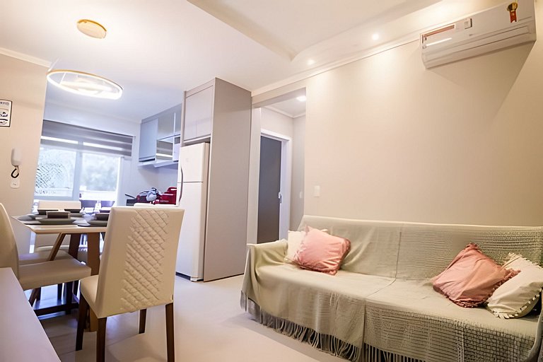 Apartamento mobiliado com sacada e chu. 2 vagas
