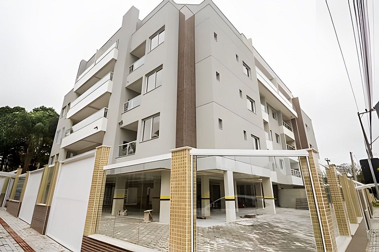 Apartamento mobiliado com sacada e chu. 2 vagas