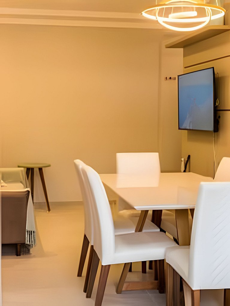 Apartamento mobiliado com sacada e chu. 2 vagas
