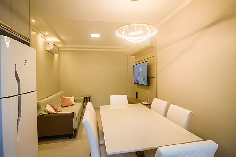 Apartamento mobiliado com sacada e chu. 2 vagas