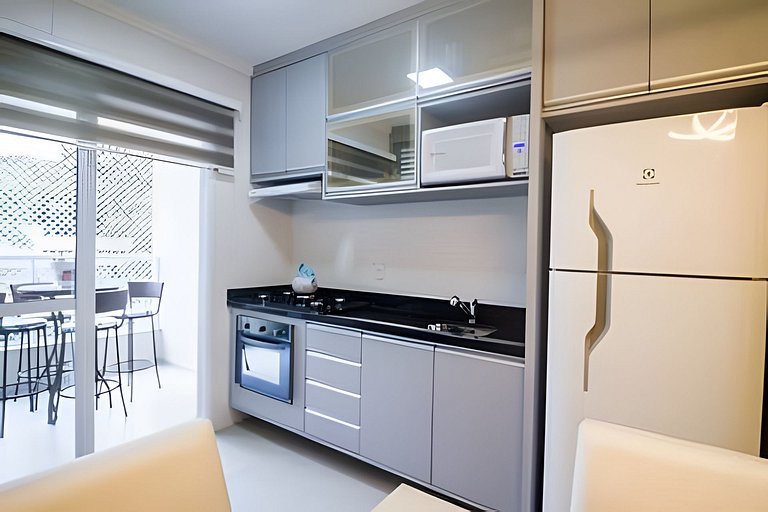 Apartamento mobiliado com sacada e chu. 2 vagas
